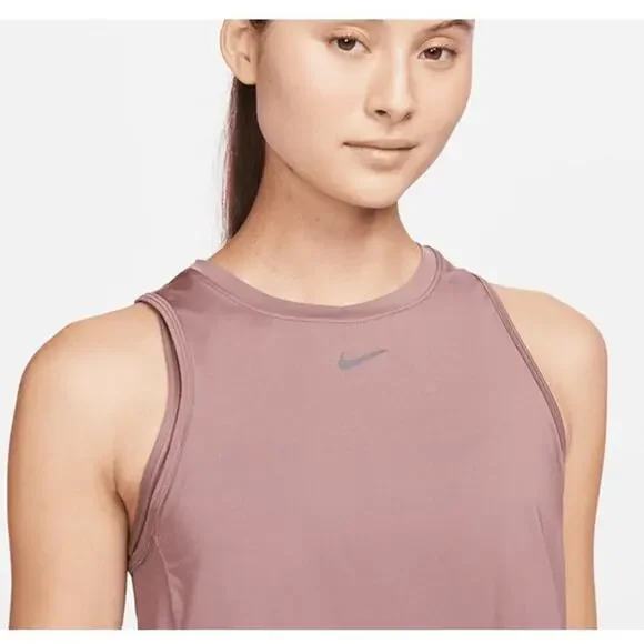 Nike Women's Mauve One Classic  Dri-FIT Cropped Tank Top Size XL - Picture 3 of 7